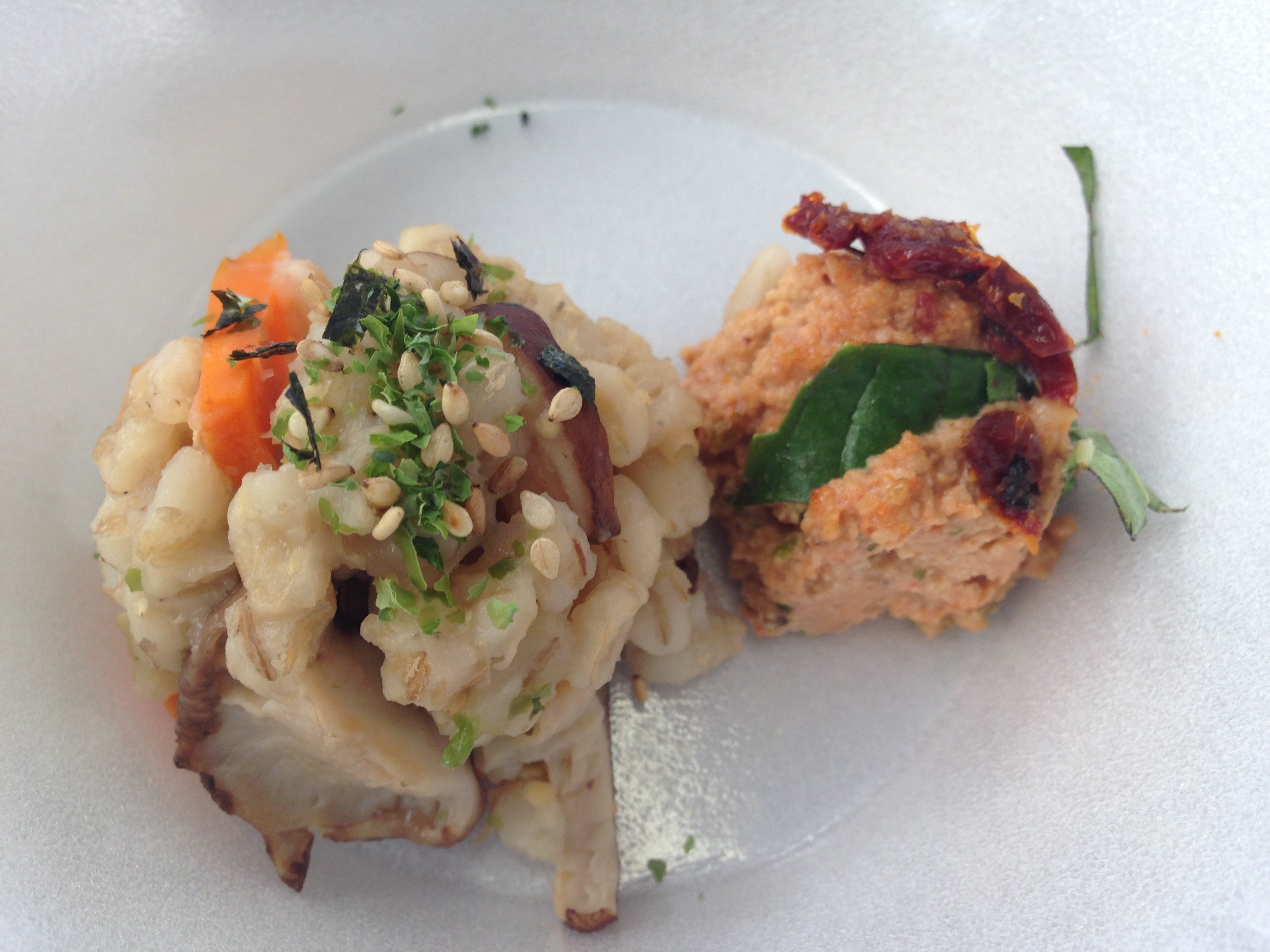 Sundried Tomato Cashew Spread