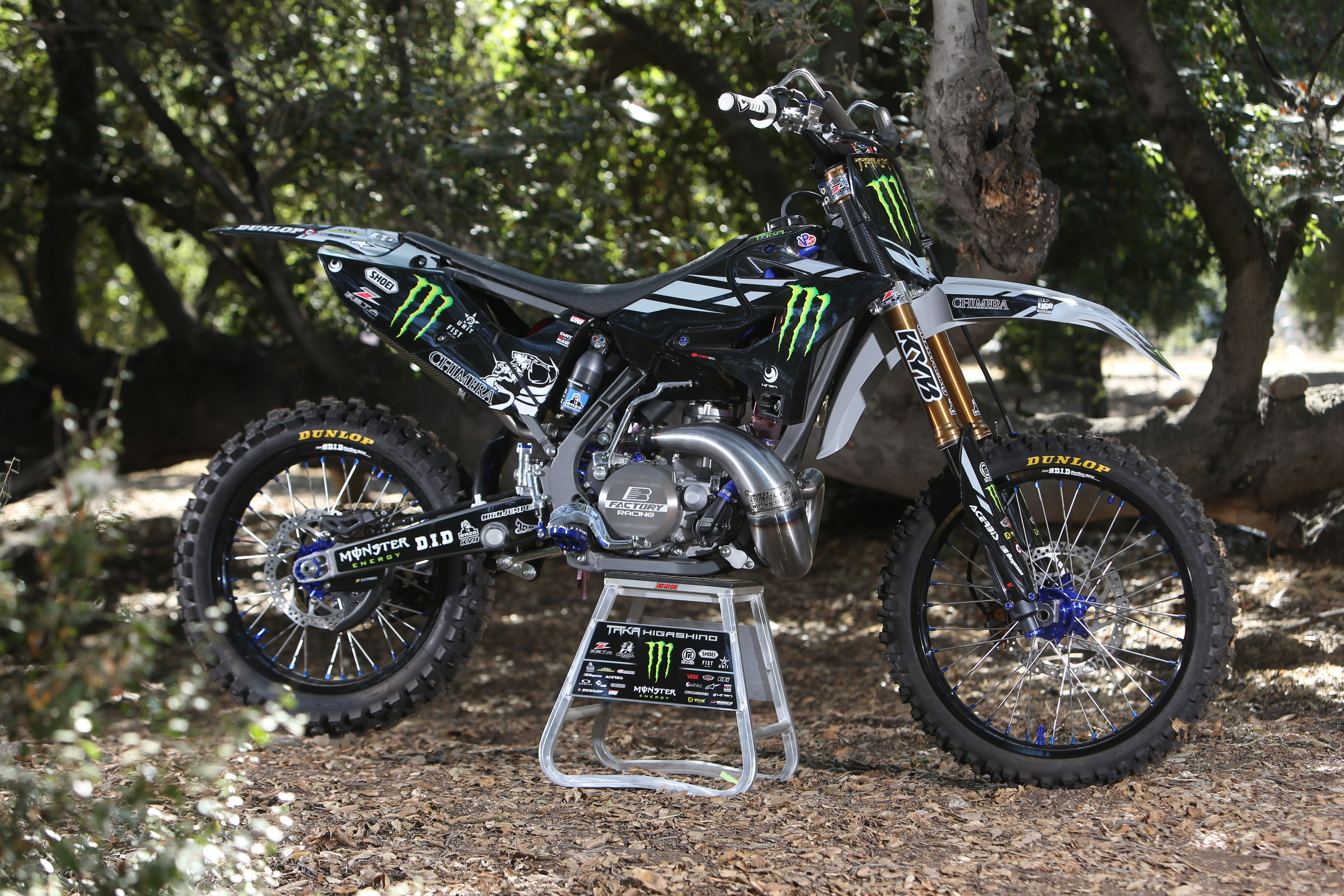 What makes an FMX bike special?