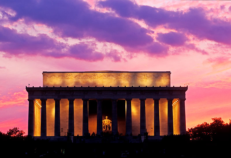 Lincoln-Memorial,-Washington-DC,-USA.jpg