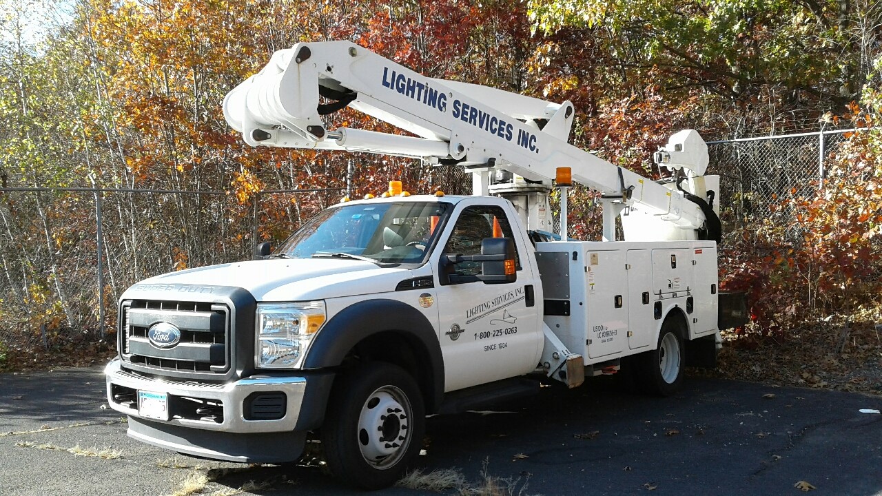 bucket truck strobe lights