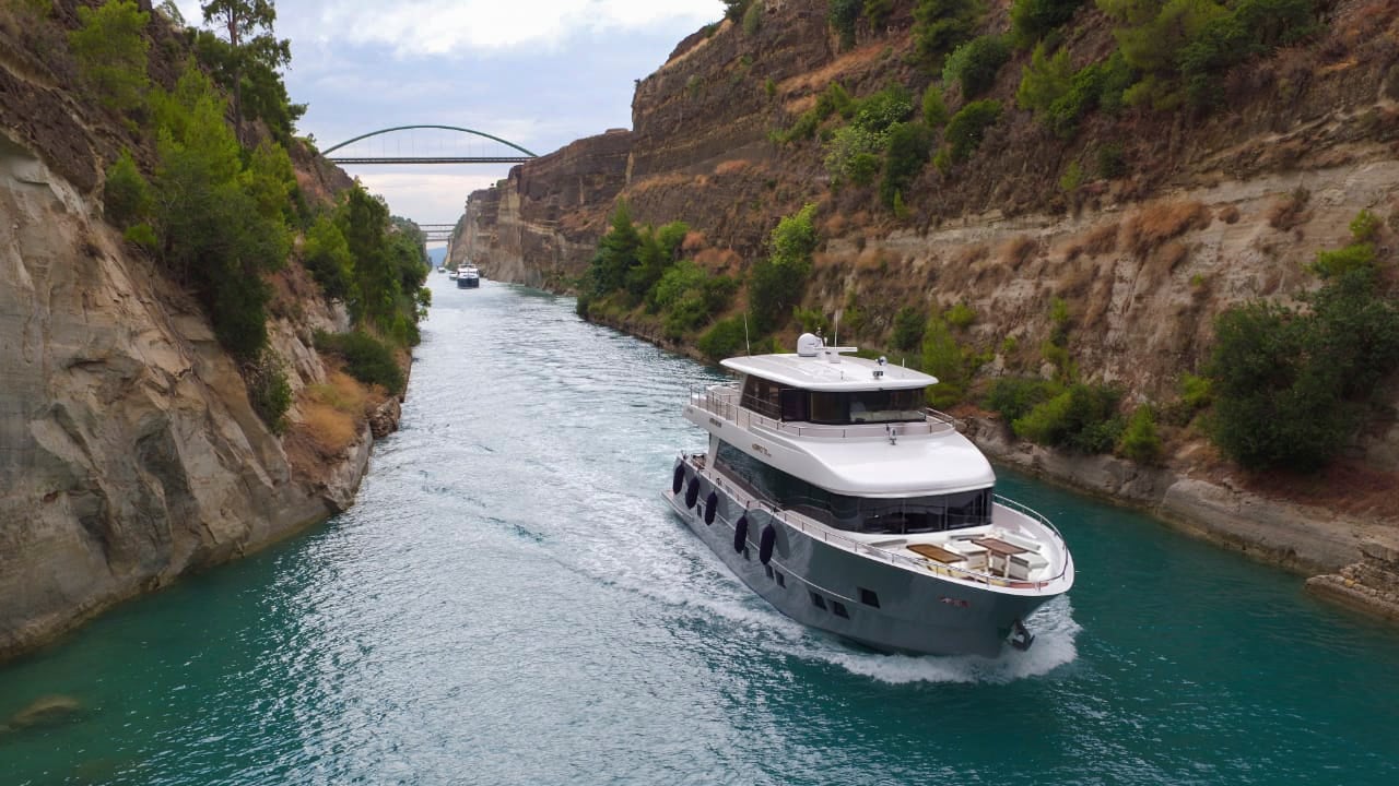 Nomad 75 SUV in Corinth Canal