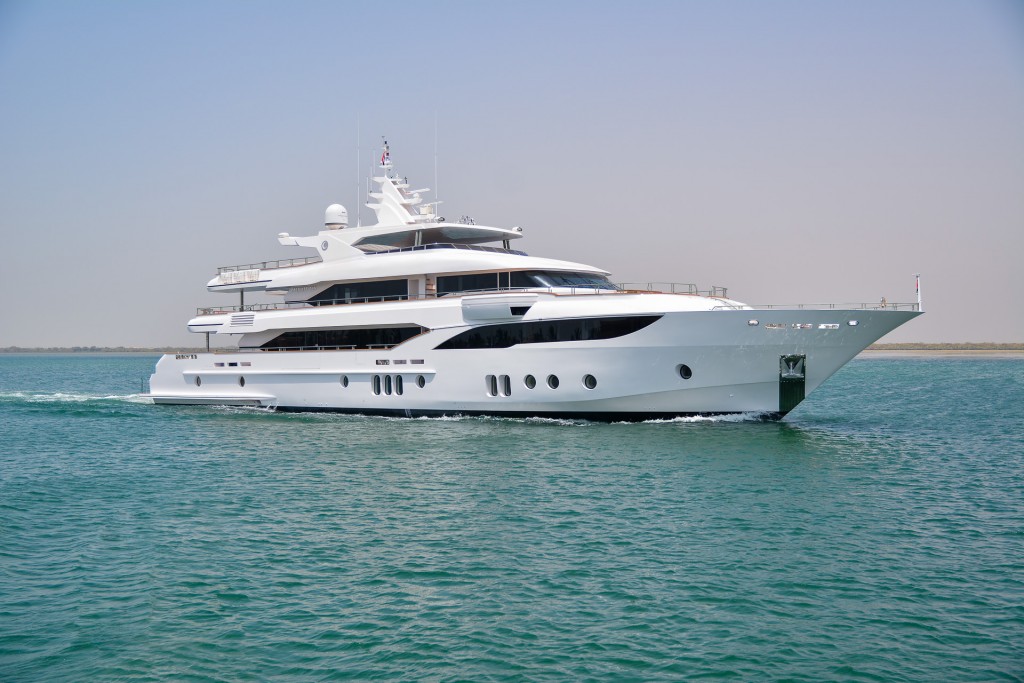 Majesty 155 superyacht