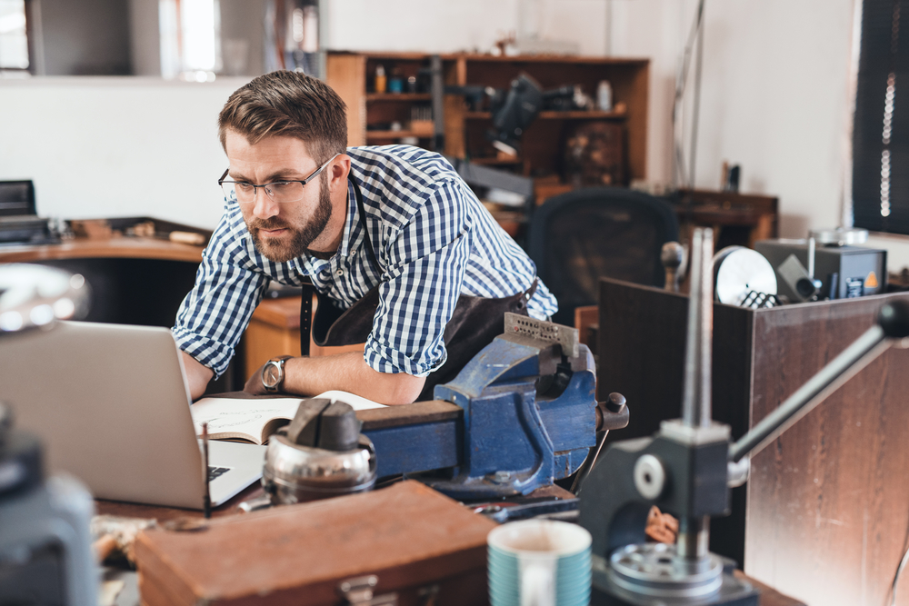 3 Financial Risks In The Manufacturing Industry