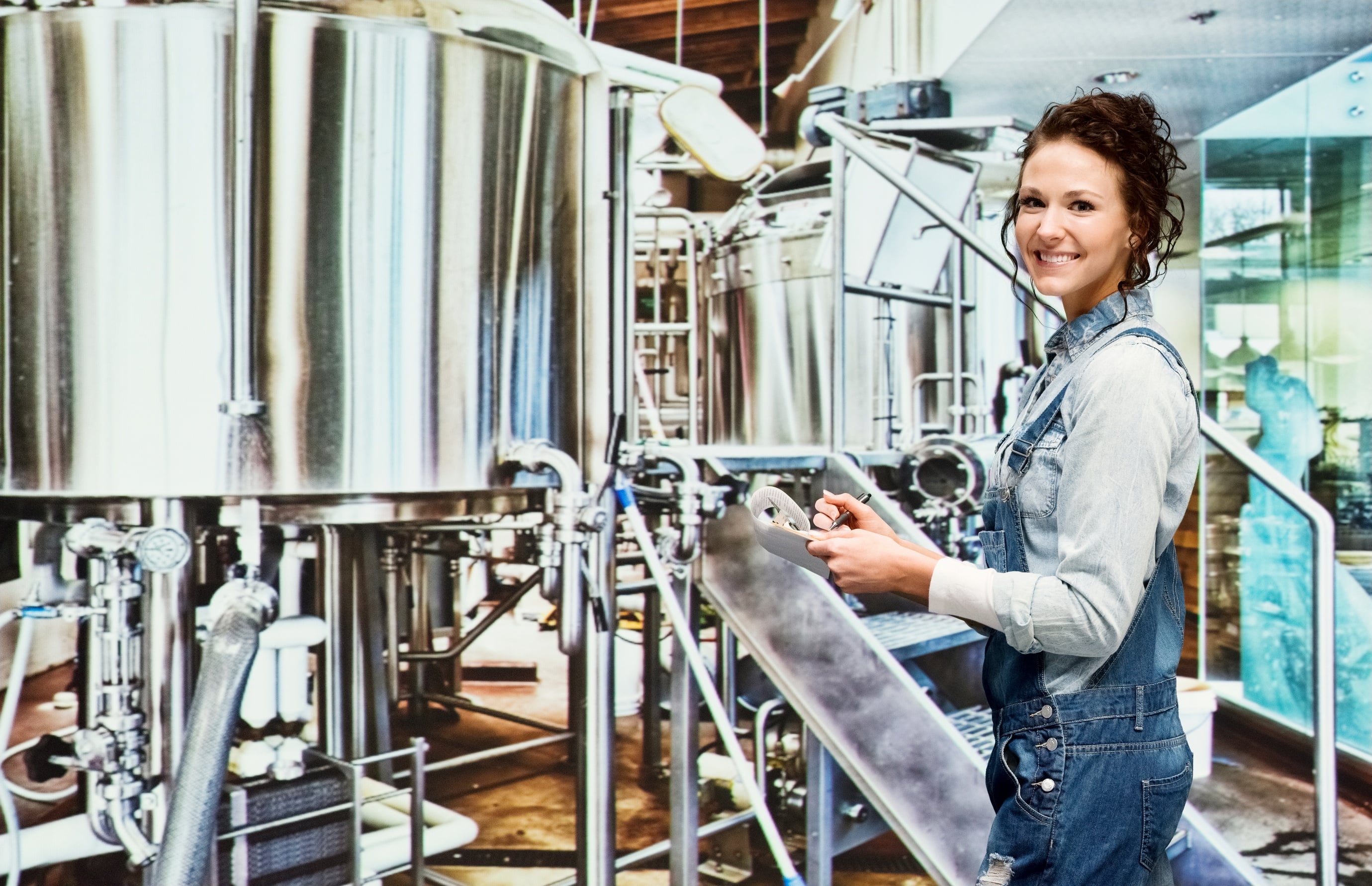 Brewer woman_64067695_LARGE.jpg