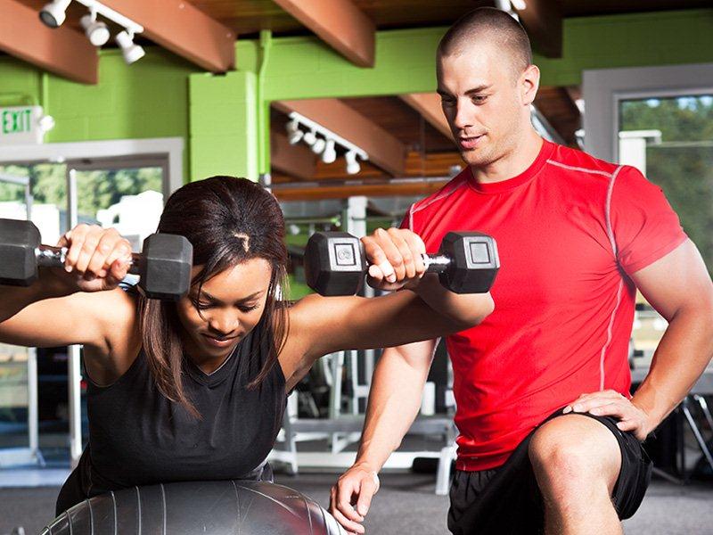 What to Know Before Hiring a Personal Trainer - Fitness Trainer Tips