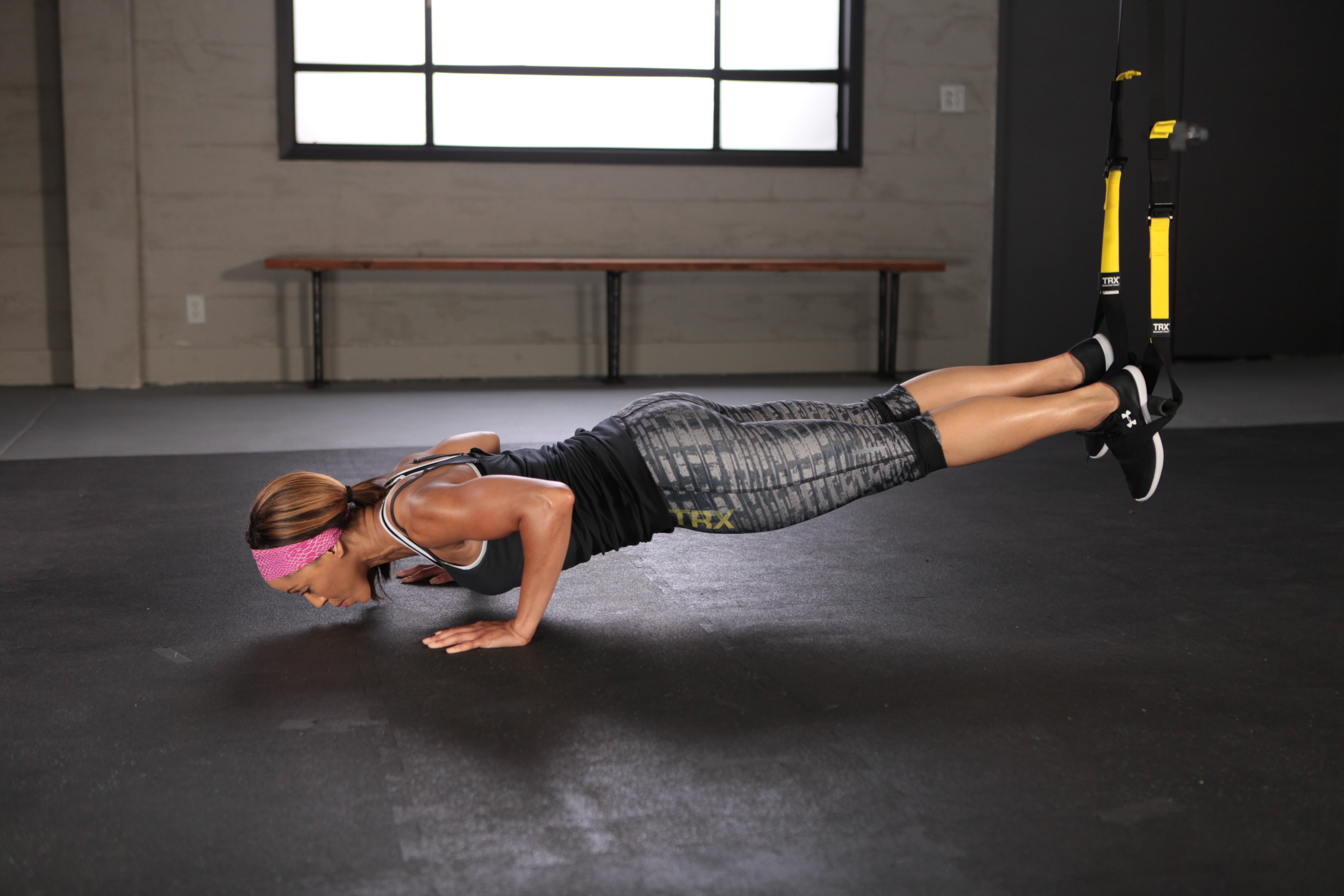 TRX Atomic Push Up Mid