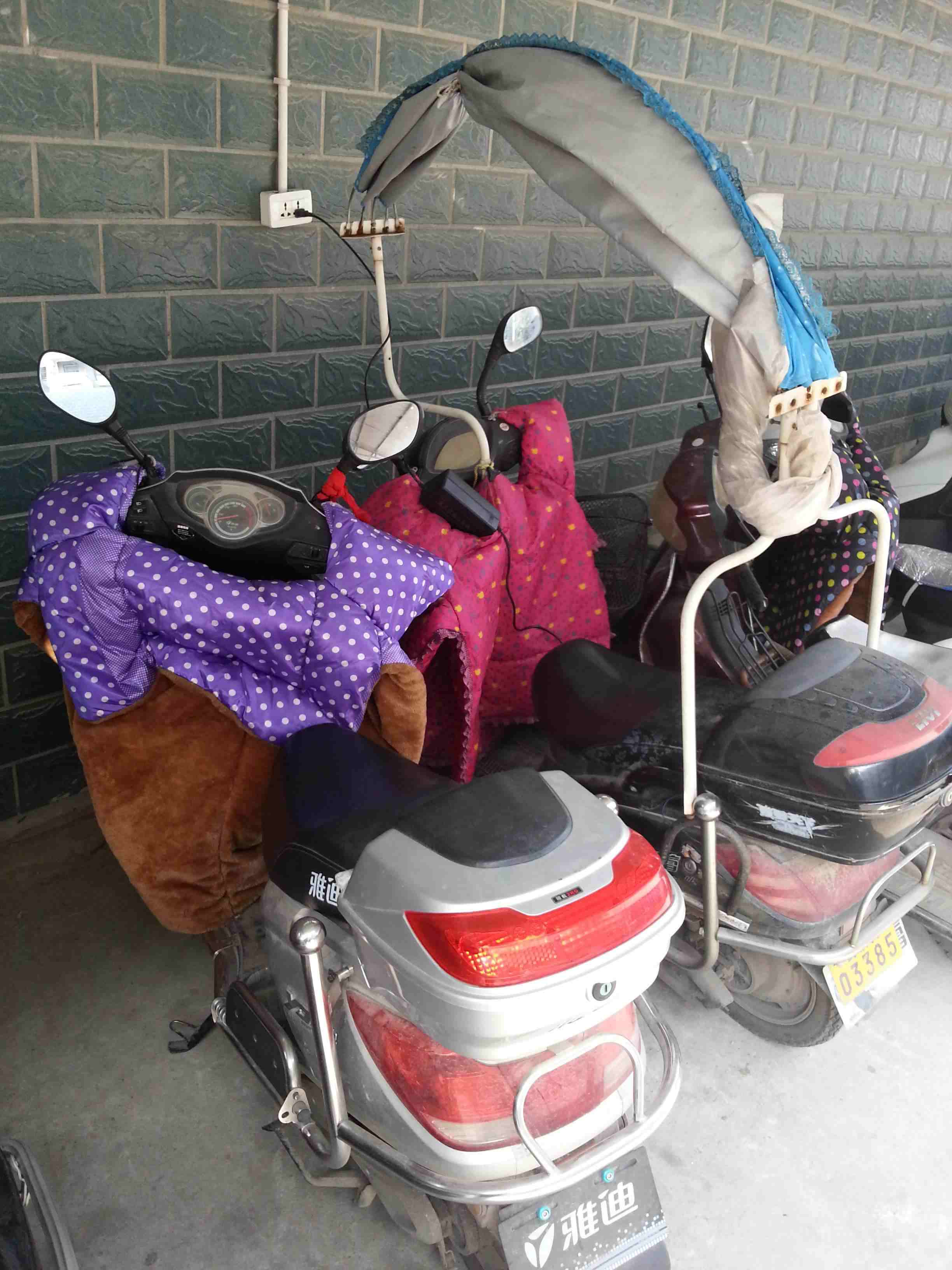 Chinese-Factory-Electric-Bike-Charging-Station.jpg