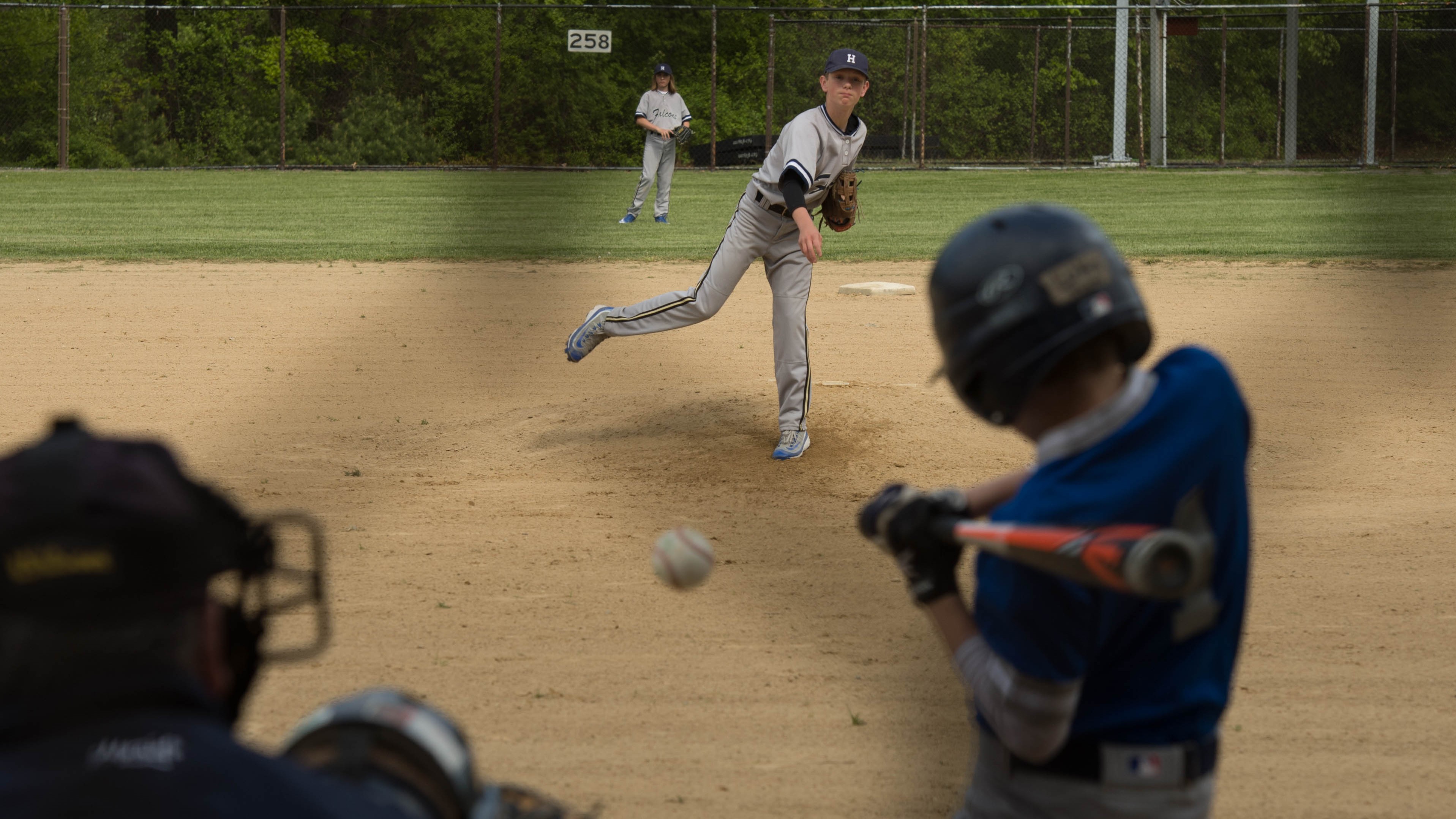 Should curveballs be banned in Little League Baseball?