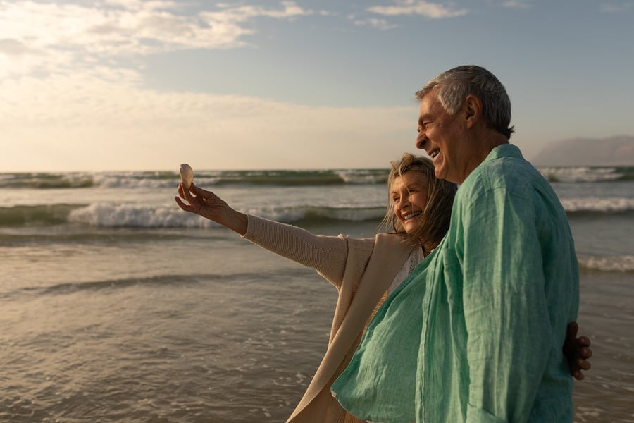 6 Reasons Why the Beach Is a Great Place for Seniors