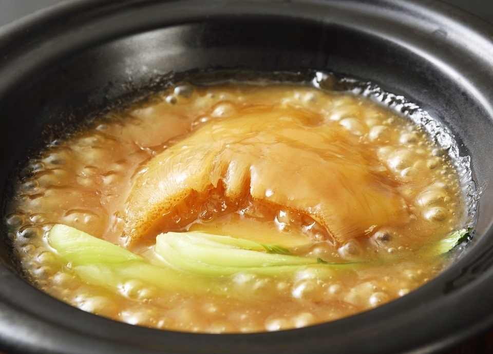 フカヒレ料理<br>ヨシキリ鮫の<br>フカヒレ姿煮込み