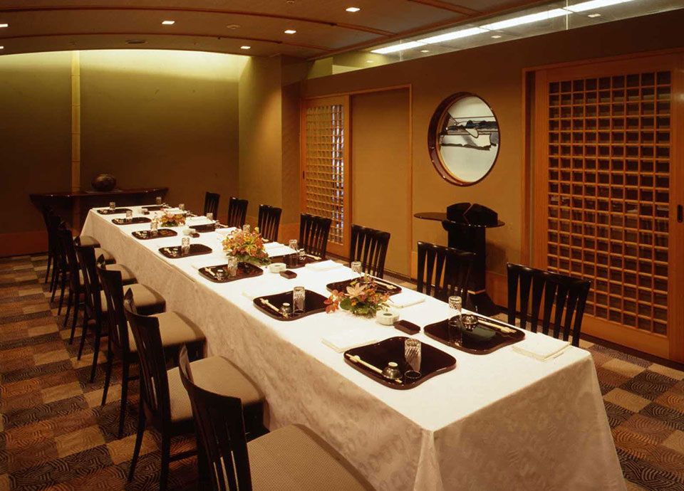 個室のご案内 レストラン バー リーガロイヤルホテル小倉