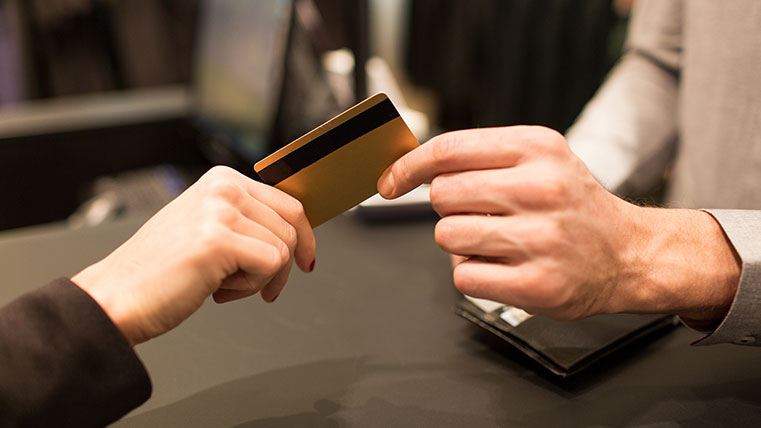 カードを手に入れる