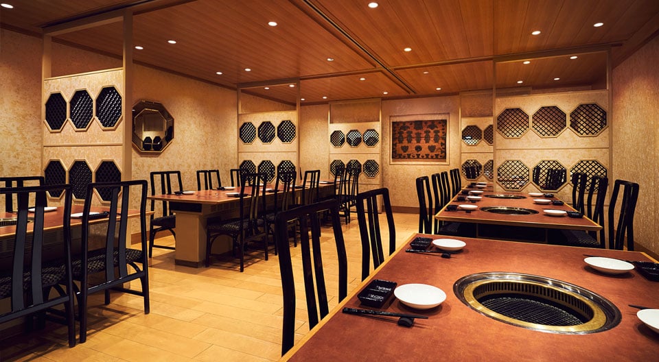 鉄板焼・焼肉 なにわ〈焼肉コーナー〉