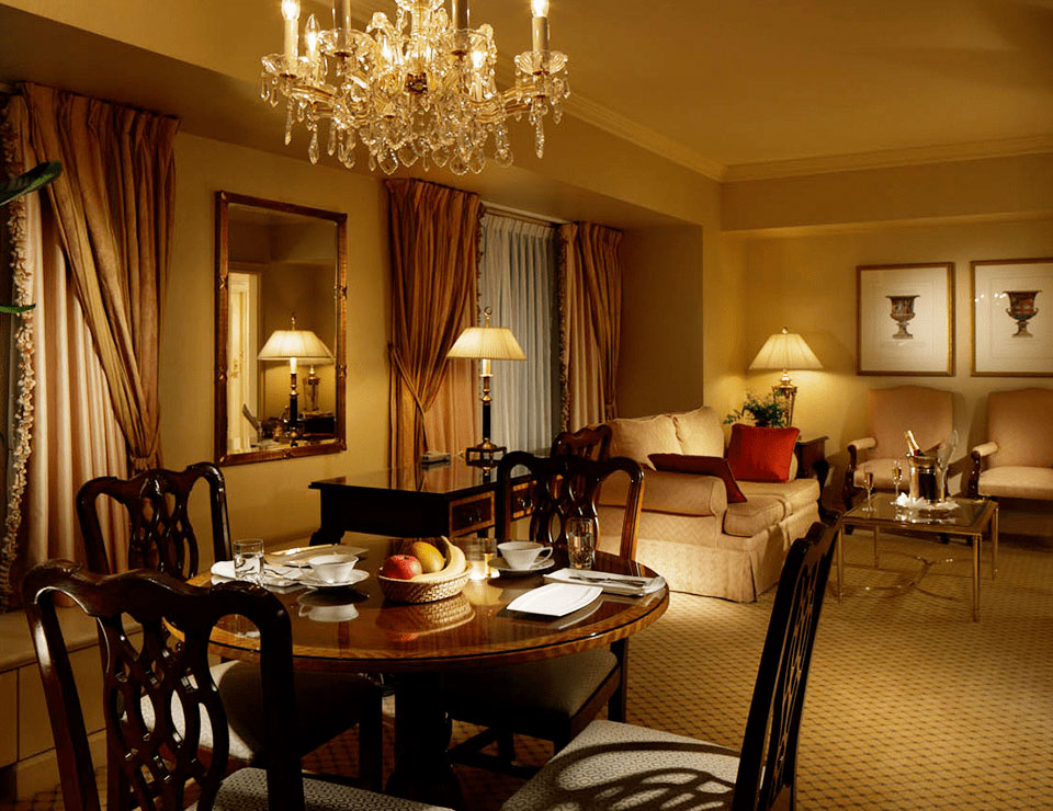 「リーガギフトチェック」は<br>国内11ホテルで<br class=sp_only>ご利用いただけます。