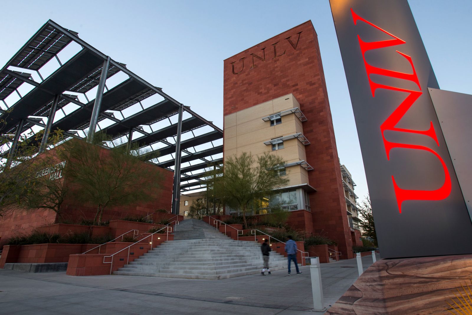 UNLV-building_Las-Vegas