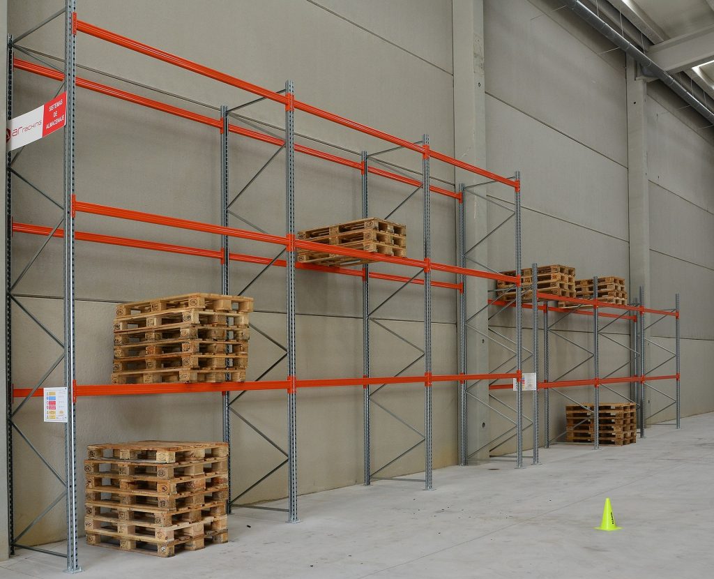 Warehouse Racking Layouts for Buildings with Wide Column Spacing