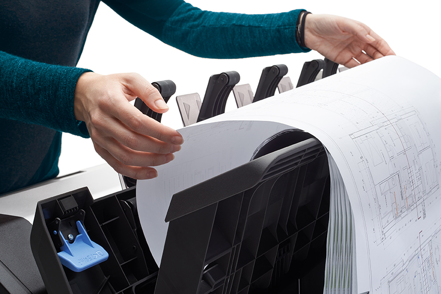 Designjet T2600 Stacker 02