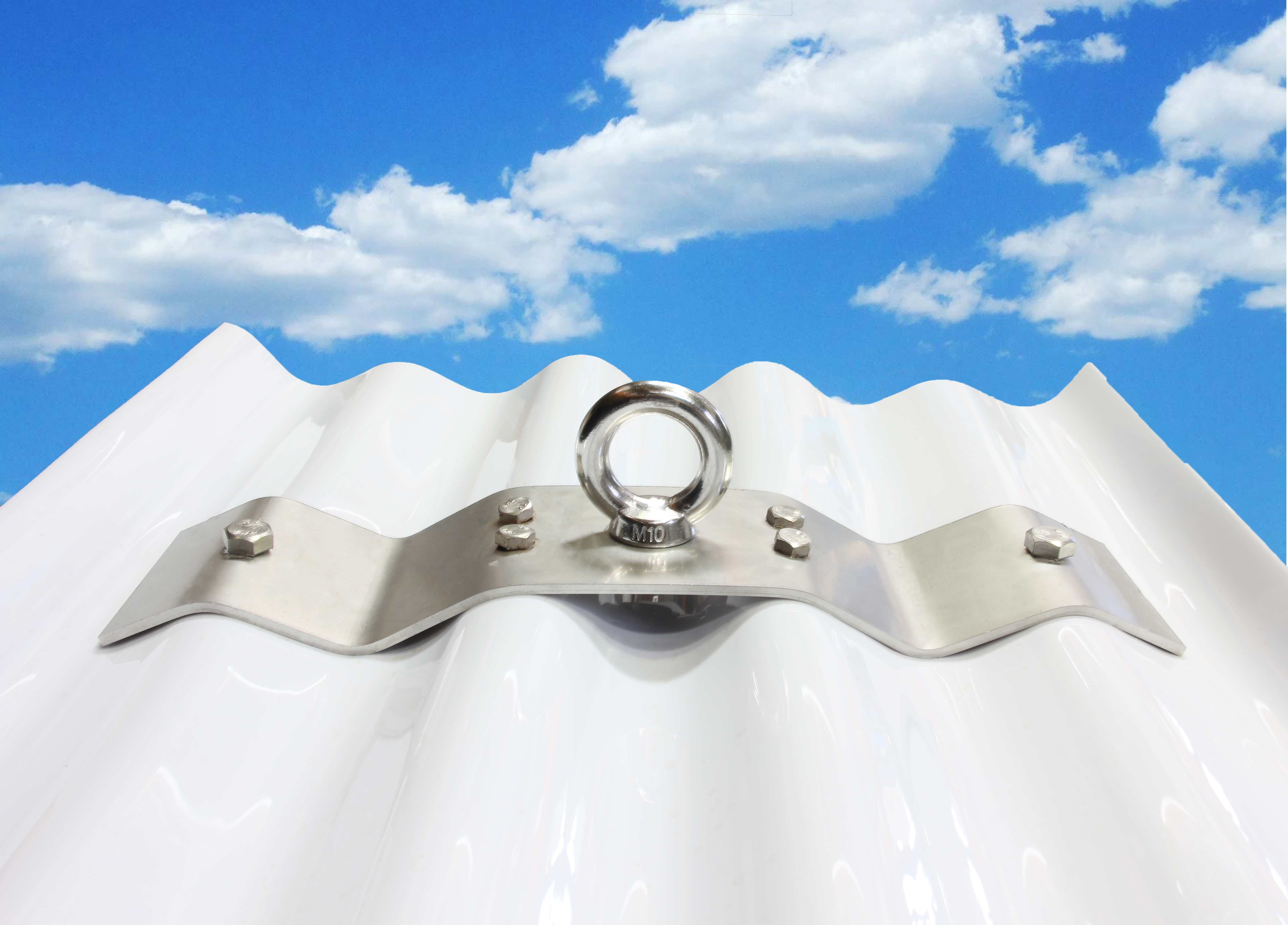 corrugated rafter bracket.jpg