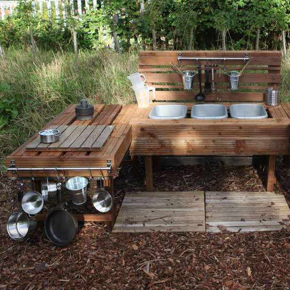 mud kitchens for toddlers
