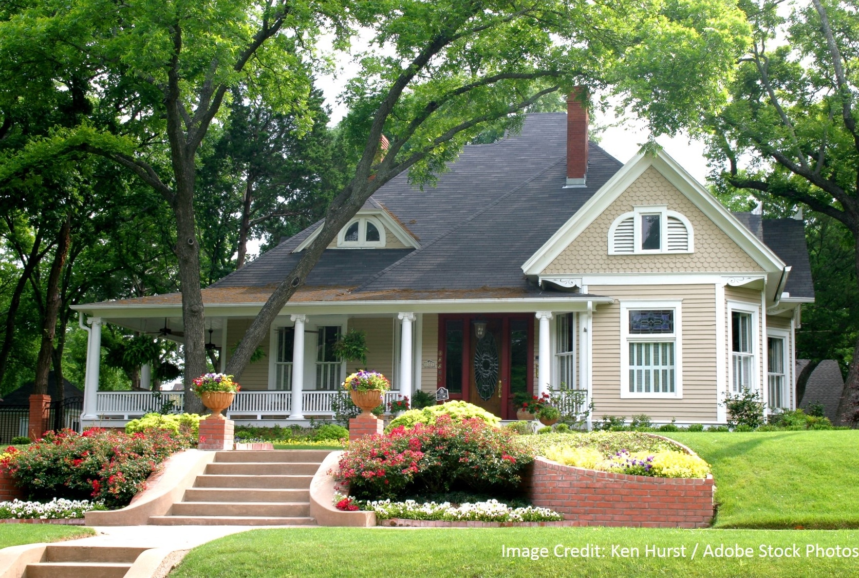 Roofing Contractor-319947-edited.jpg