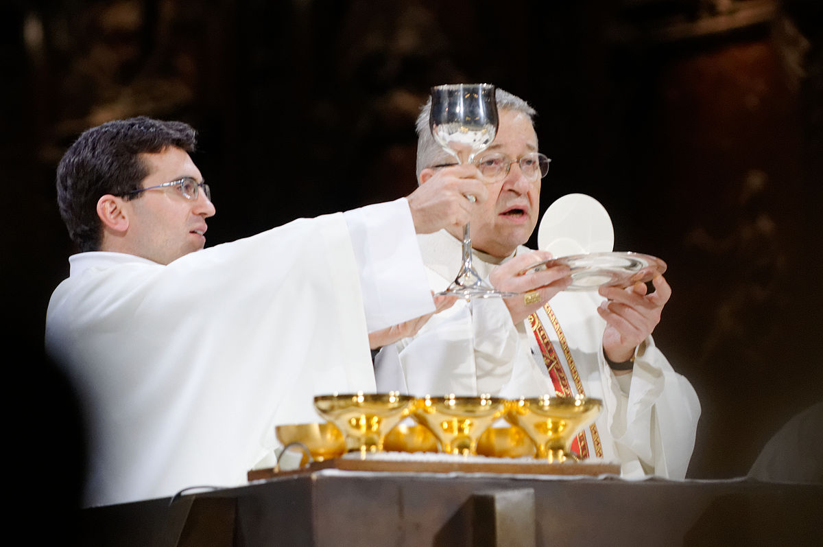 Reflection for Holy Thursday: The Eucharist - The Body of Christ?