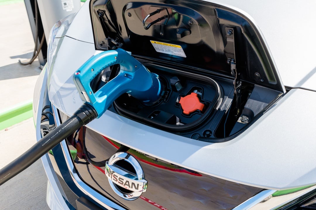 An introduction to electric vehicle rapid charging standards Dalroad