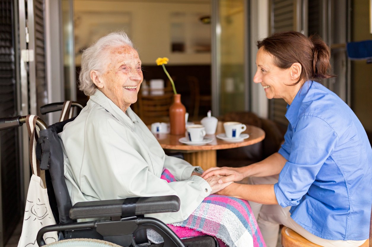 5 Healthy Ways for Older Adults to Start Their Days – Home Care