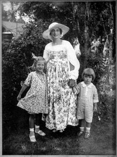 post Grey Gardens in Bloom