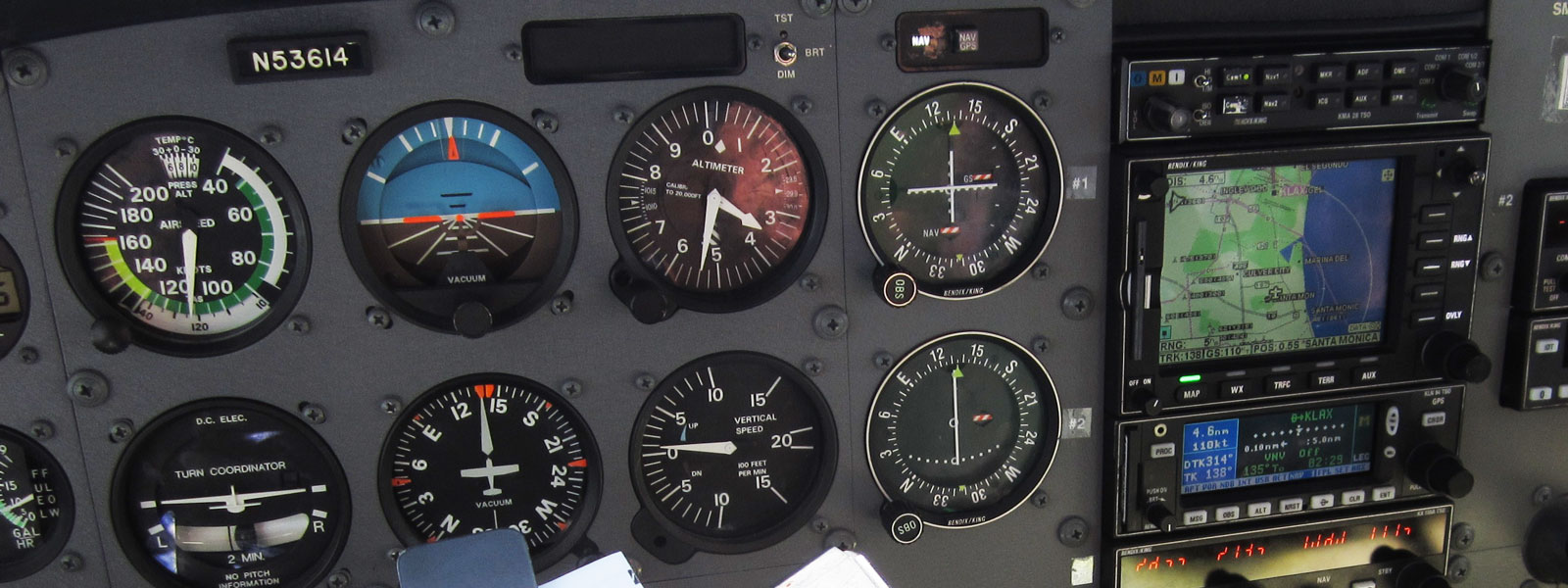business-jet-cockpit-sm