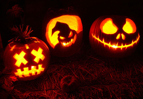 when the irish cam to america they found that pumpkins were easier to carve so they began using them to make jack o lanterns