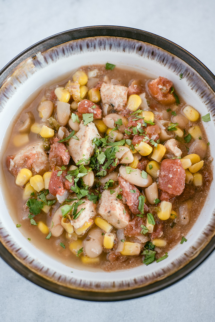 Slow Cooker White Chicken and Corn Chili