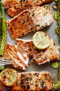 one-pan-baked-lemon-garlic-salmon-asparagus-30