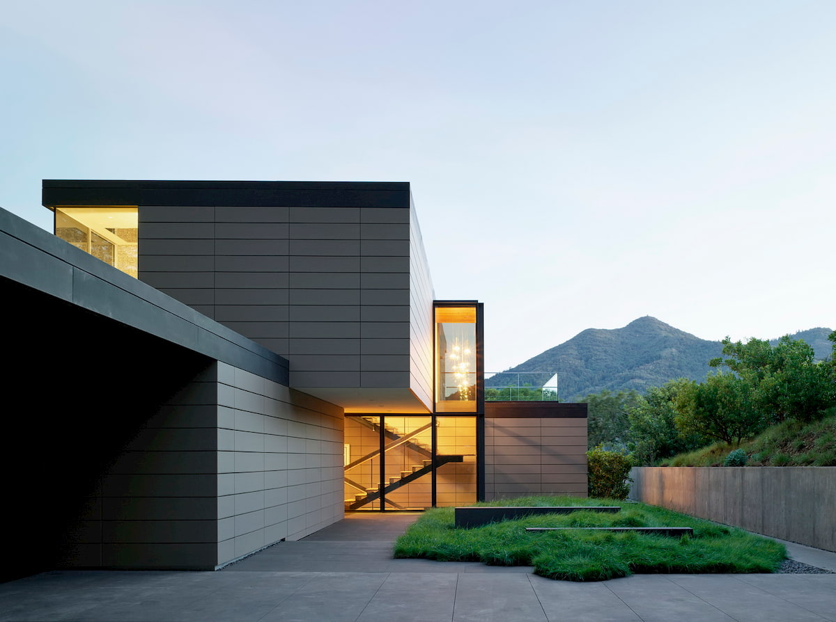 6 Modern Home Exteriors Complemented By