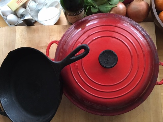 Le Creuset Dutch Ovens, Lodge Skillets and More Cast Iron Pieces Are on  Sale at