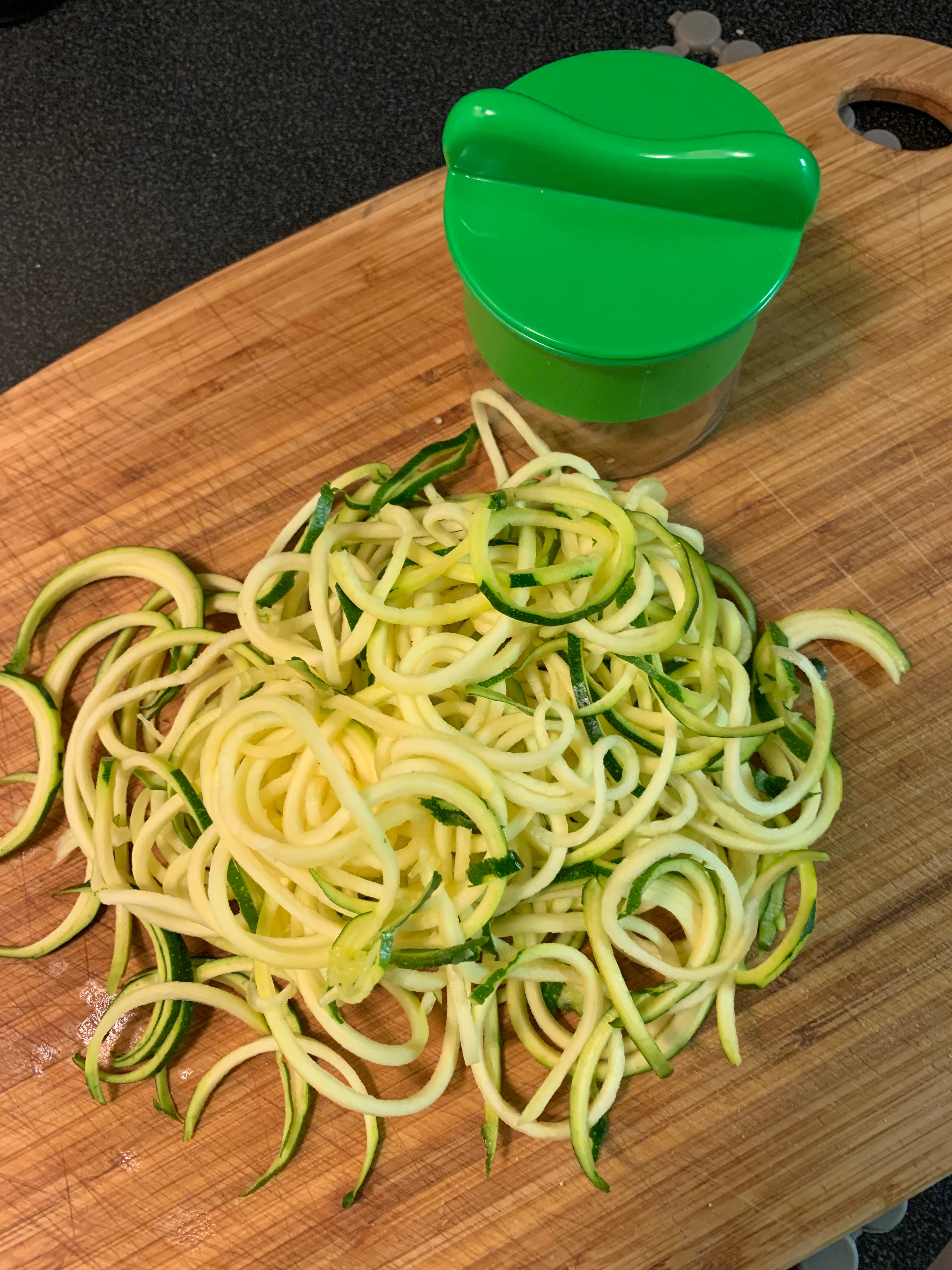 A Small yet Useful Kitchen Tool: the Spiralizer