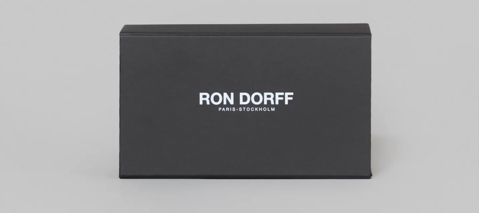 Matte vs Gloss Lamination Which Is Better for Packaging? Weavabel