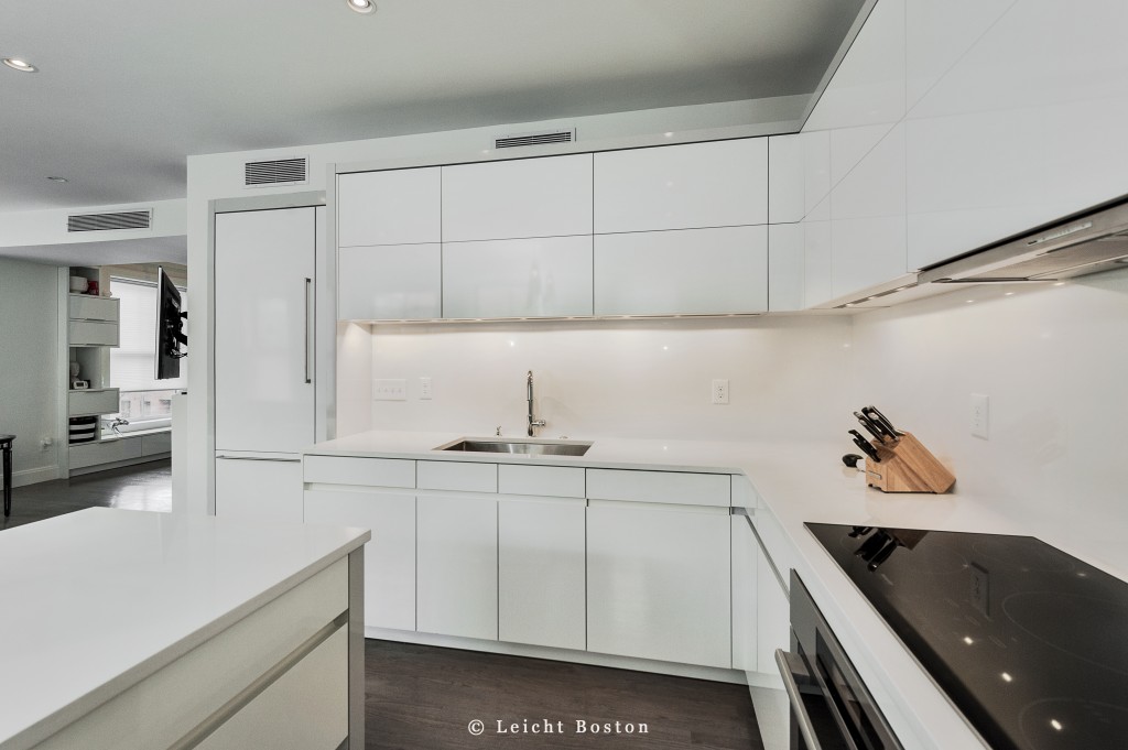 A Handle Less Kitchen