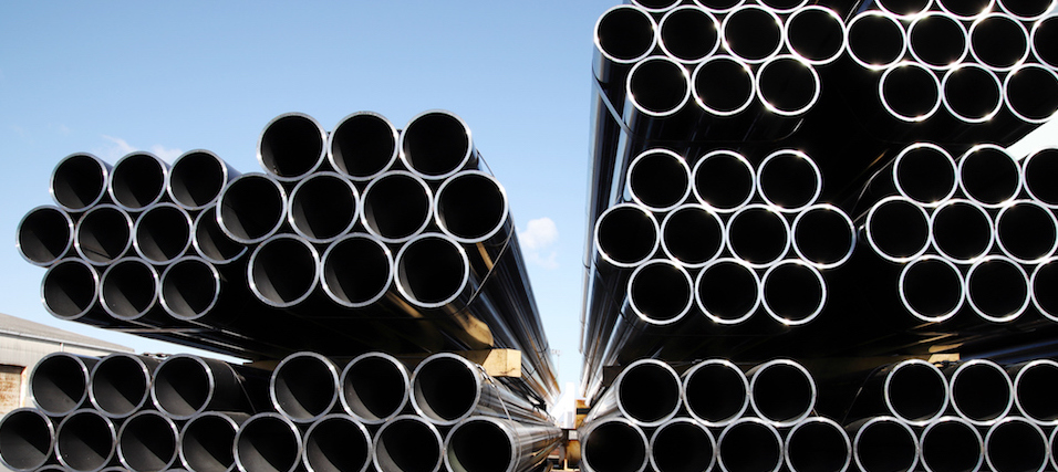 https://cdn2.hubspot.net/hubfs/3453709/carbon-steel-pipe-1.jpg