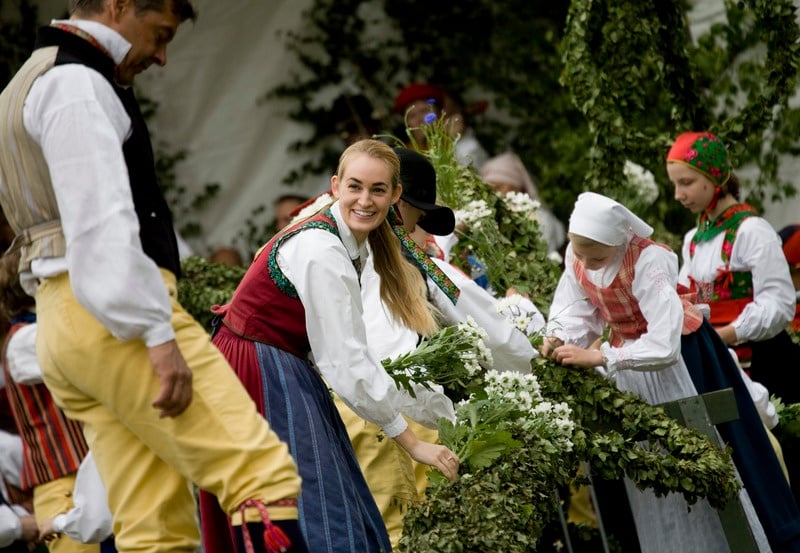 Midsummer_Celebration_Photo_Yanan_Li_What your expats should know about Midsummer in Sweden