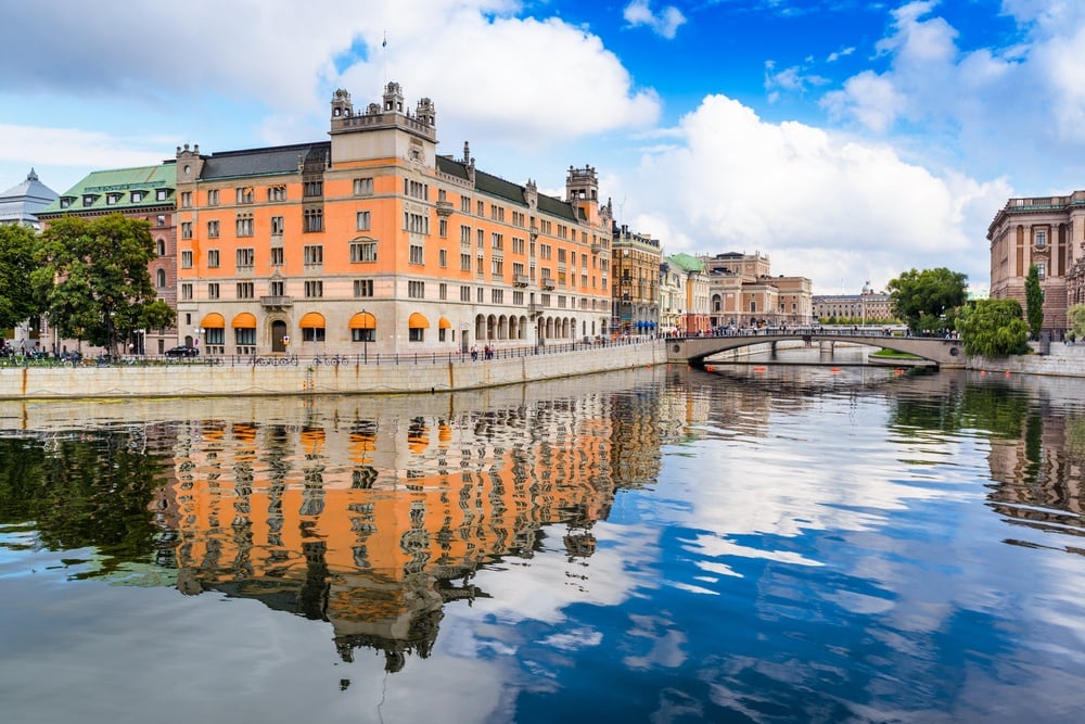 Stockholm, Sweden river cityscape: 6 tips on how to win your next Swedish relocation assignment