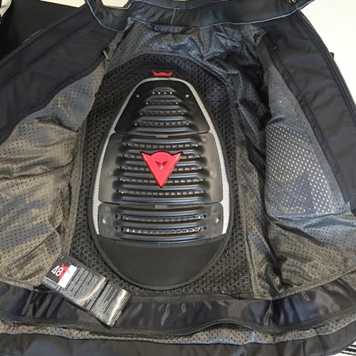 走行会～ツーリングにピッタリなジャケット'G. RACING D1 PELLE