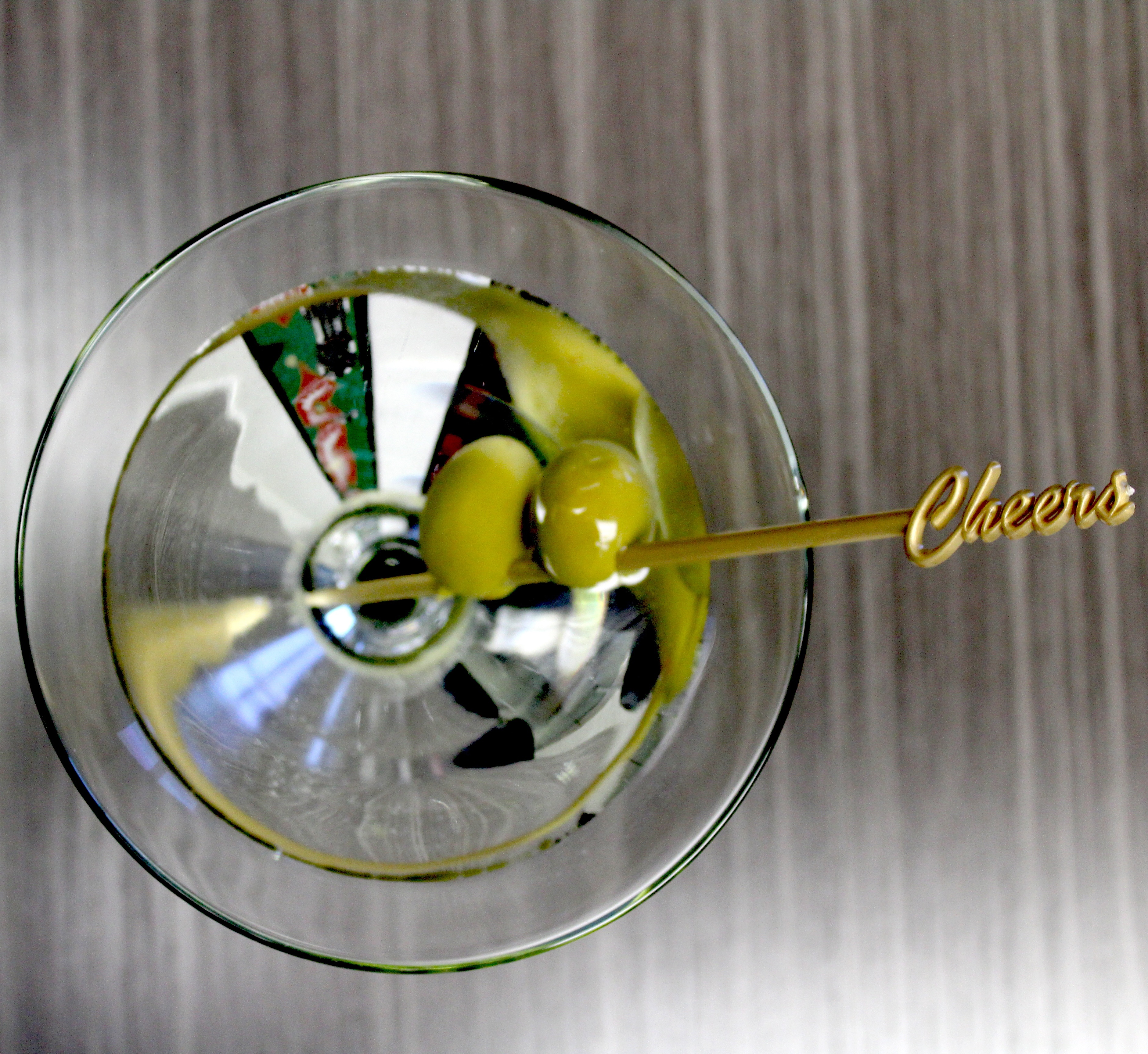 Cheers_Gold_Drink_Cocktail_Martini_Picks_Wedding_Party.jpg