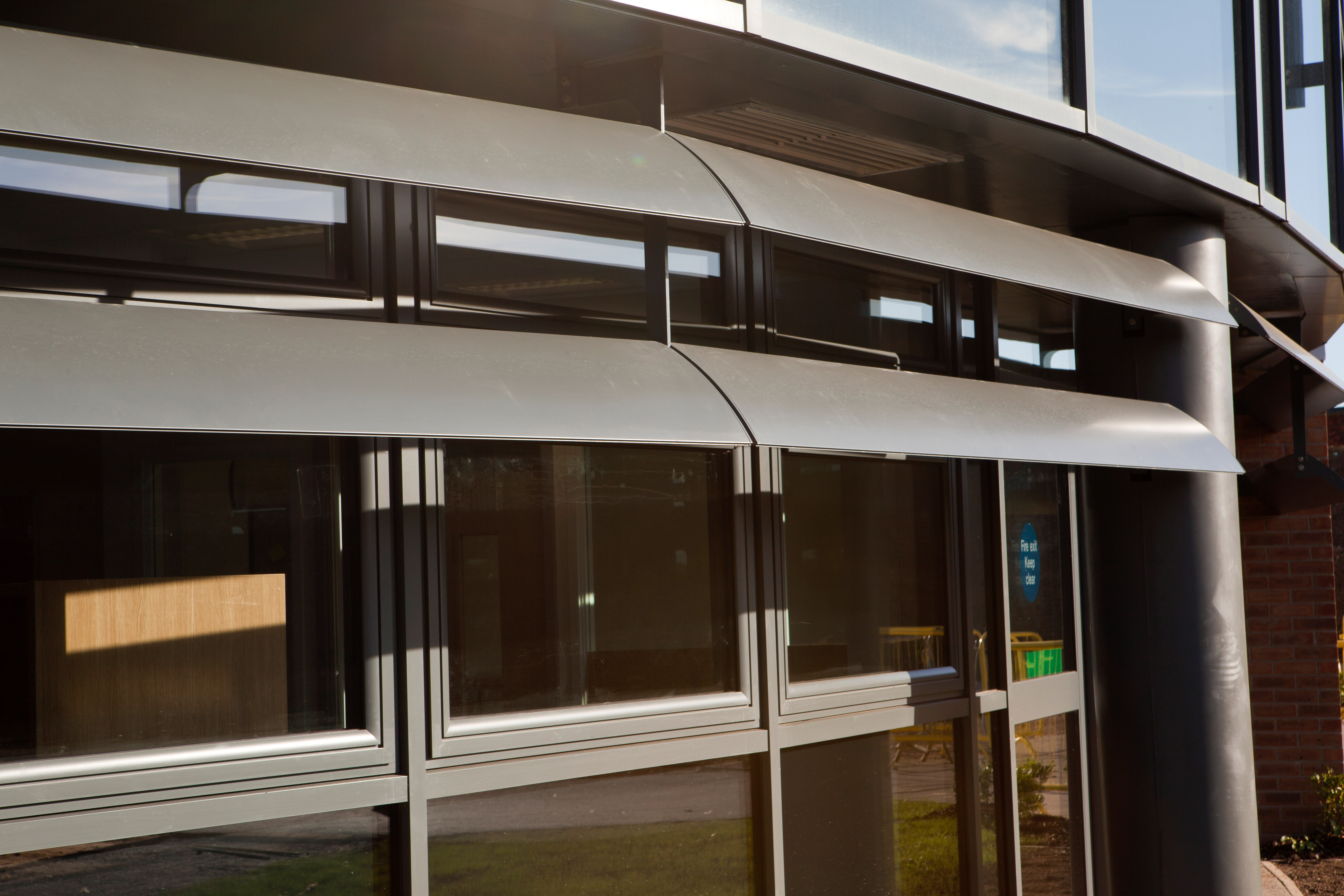 ACKLAM GRANGE_SCHOOL_CLIMATE FACADES - AURORA - ELLIPTICAL BLADE_STD_CAMBRIDGE_4STAR (4).jpg