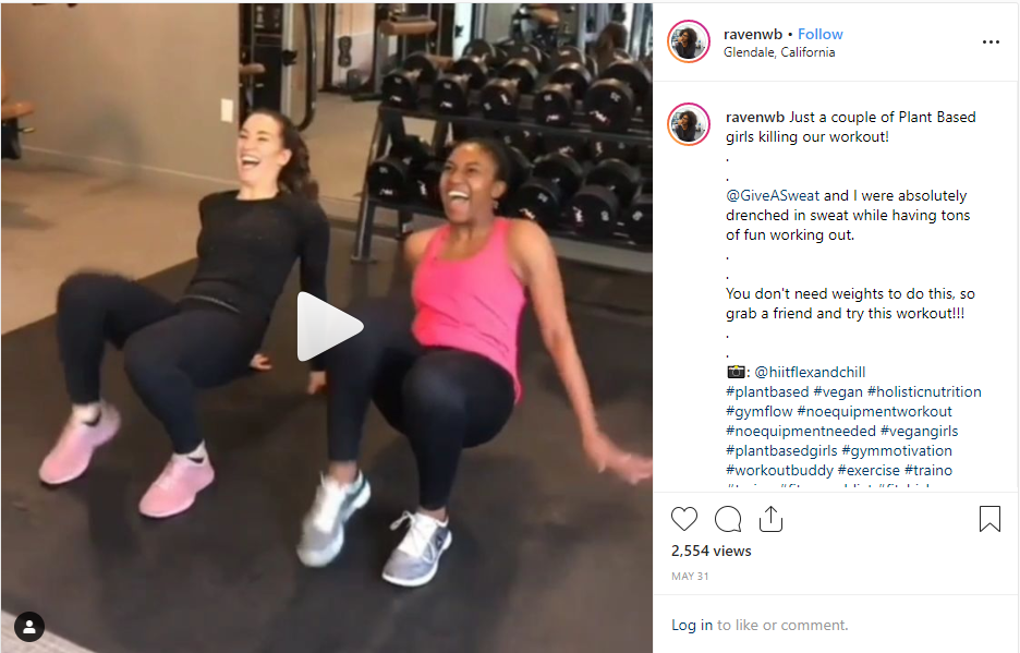 @ravenwb and @GiveASweat having fun while working out