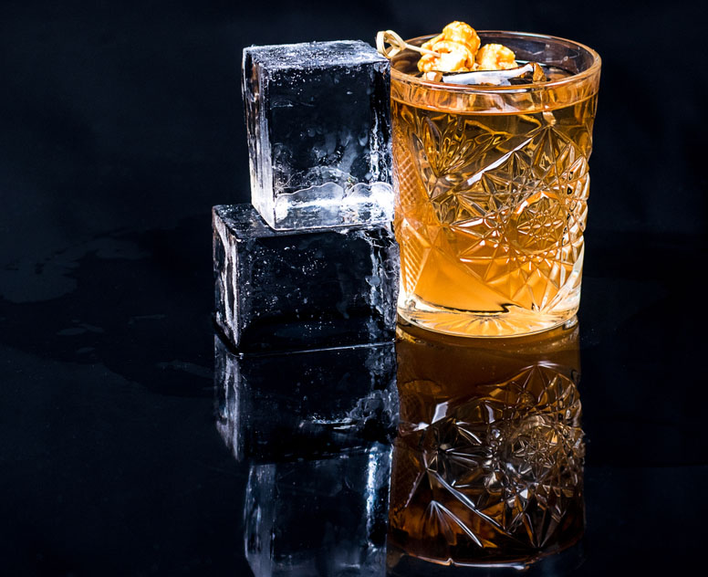 Bar Patron Complains About Long Ice Cube in 'Expensive' Drink