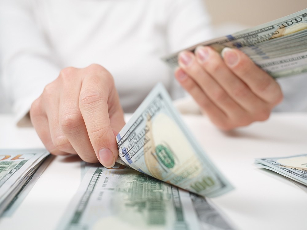 How Does a Cash Recycler Help My Teller Line Operate Better