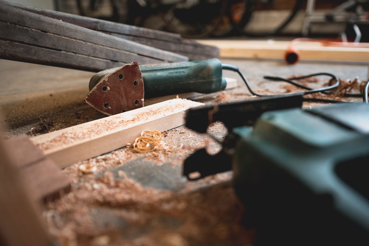 Steel Frame vs. Wood Frame Construction—When to Use Each