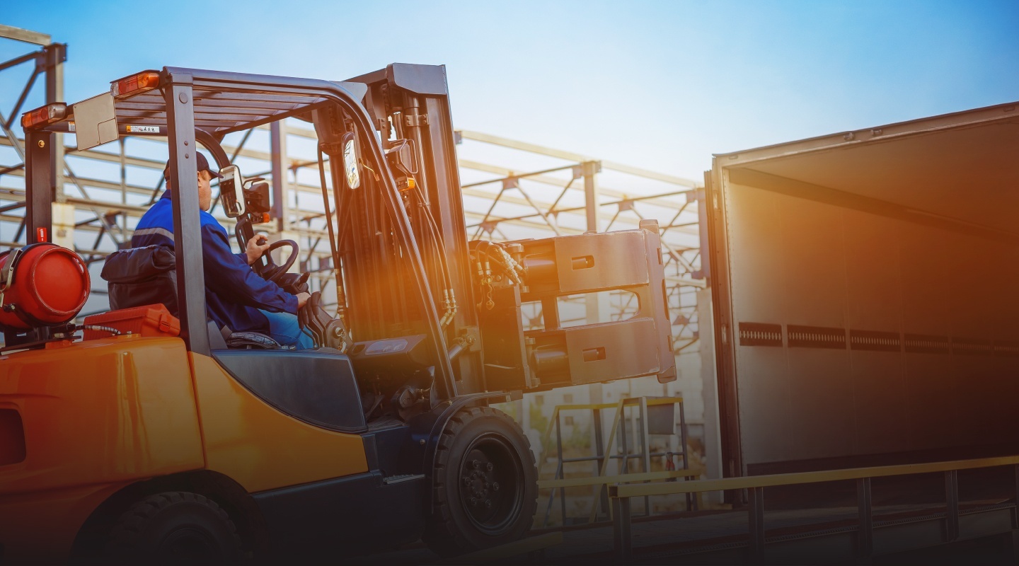 5 Ways to Save Money on Forklift Maintenance