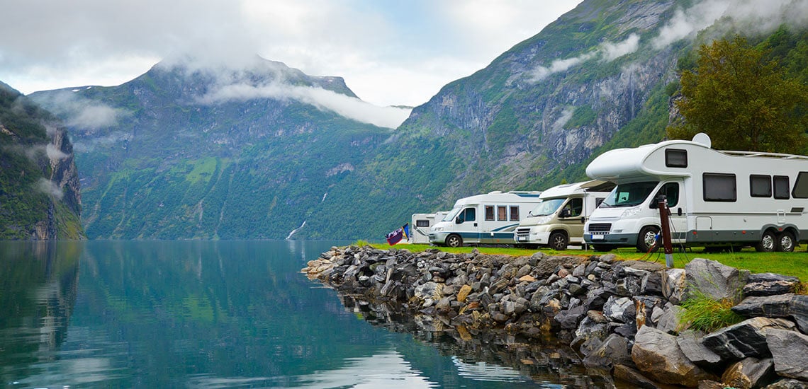 RV-Camping-by-Mountain-Lake-OU2-1