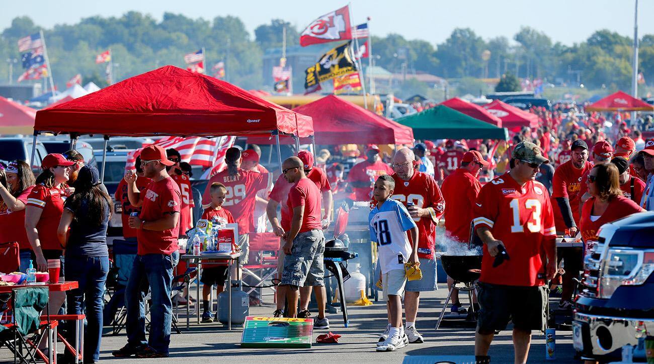 chiefs-tailgating-rules-policy-change-tickets-fans-2